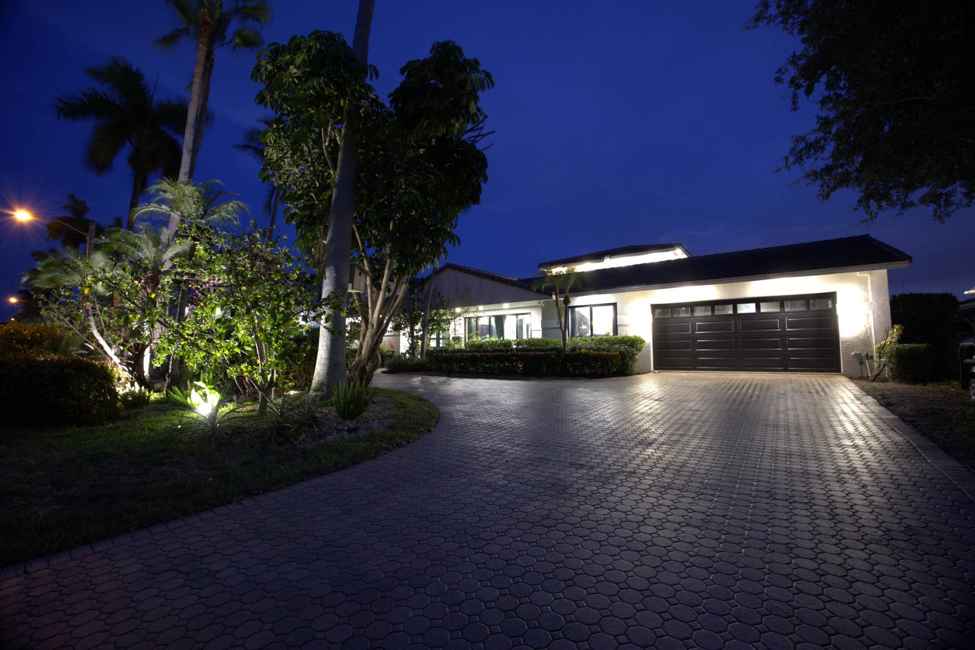 2380 SE 8TH Street, Pompano Beach, FL 33062 45-IMG_9096