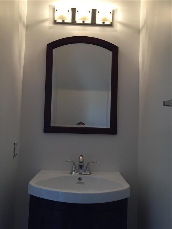 686 Lone Pine Lane, Weston, Weston, FL 33327 Bathroom
