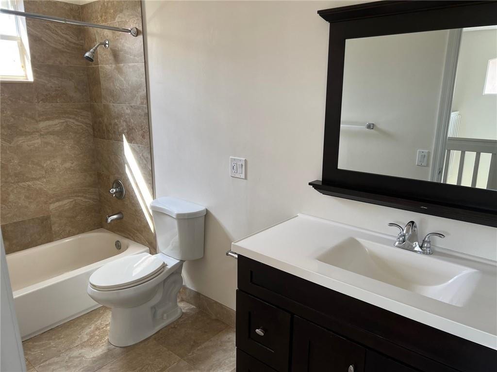 686 Lone Pine Lane, Weston, Weston, FL 33327 Photo 8
