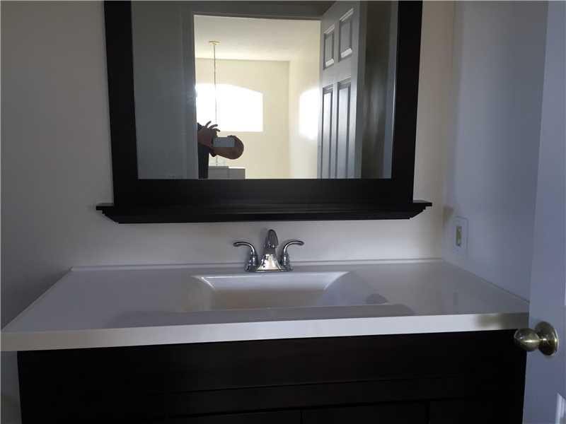 686 Lone Pine Lane, Weston, Weston, FL 33327 Bathroom