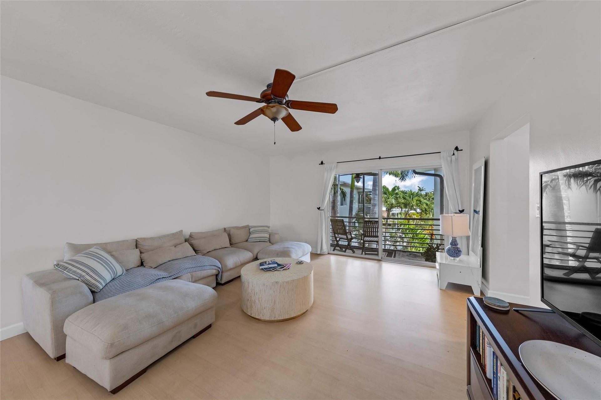 1535 SE 15TH Street, #305, Fort Lauderdale, FL 33316 Photo 15