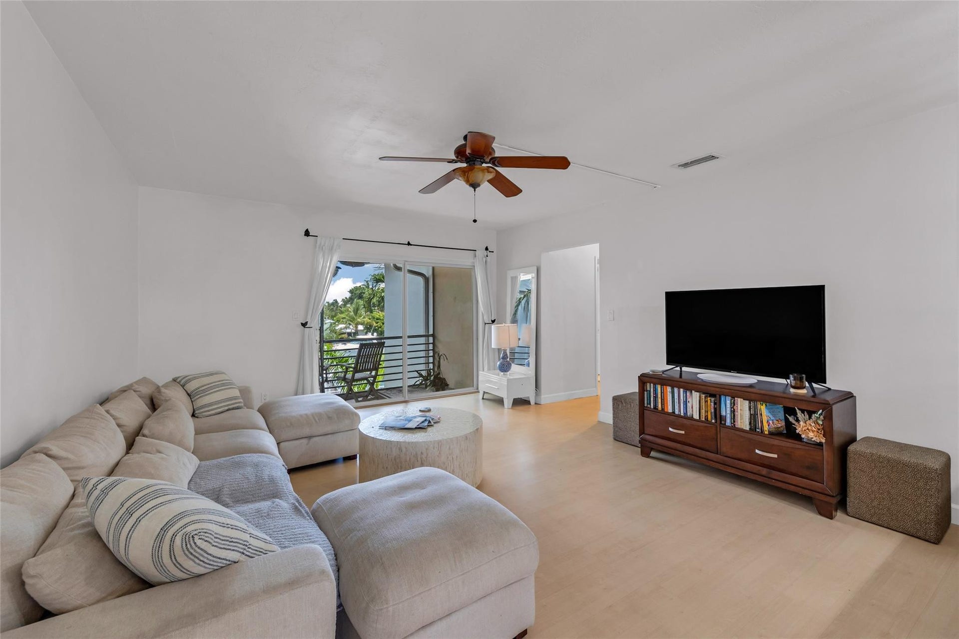 1535 SE 15TH Street, #305, Fort Lauderdale, FL 33316 Photo 14