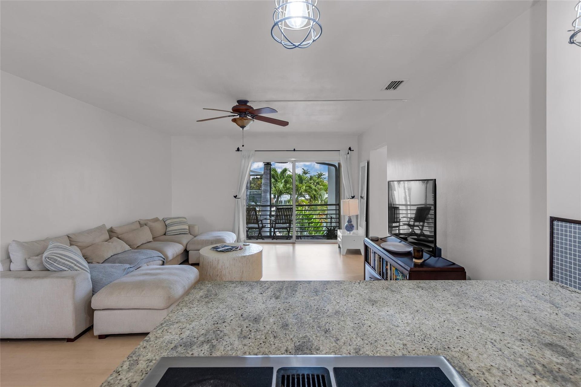 1535 SE 15TH Street, #305, Fort Lauderdale, FL 33316 Photo 11