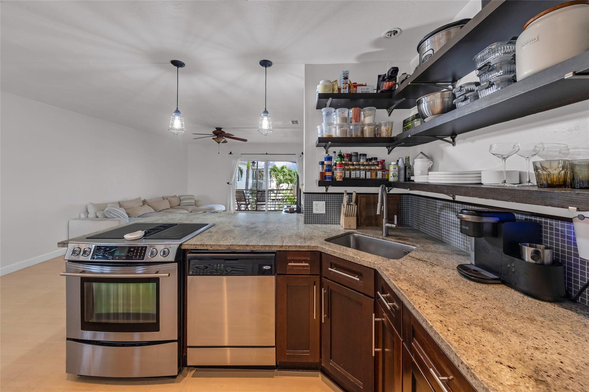 1535 SE 15TH Street, #305, Fort Lauderdale, FL 33316 Photo 10