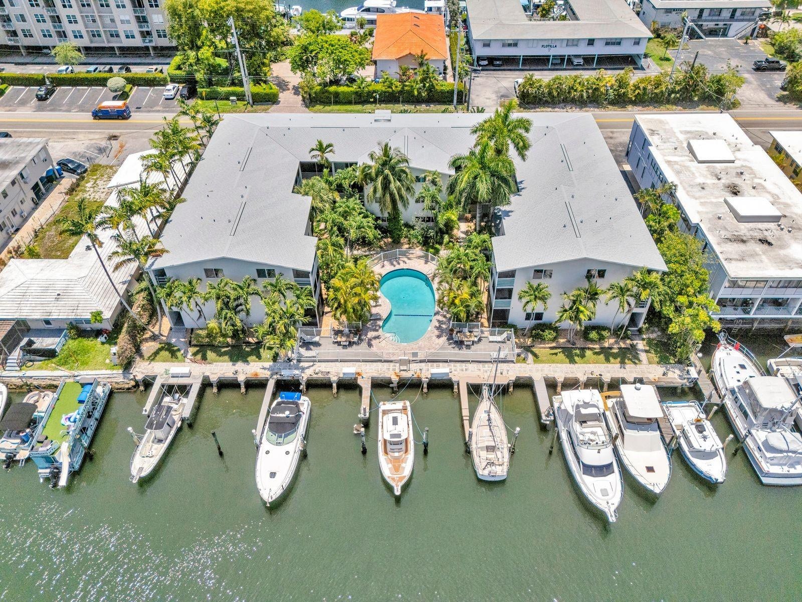 1535 SE 15TH Street, #305, Fort Lauderdale, FL 33316 Photo 3