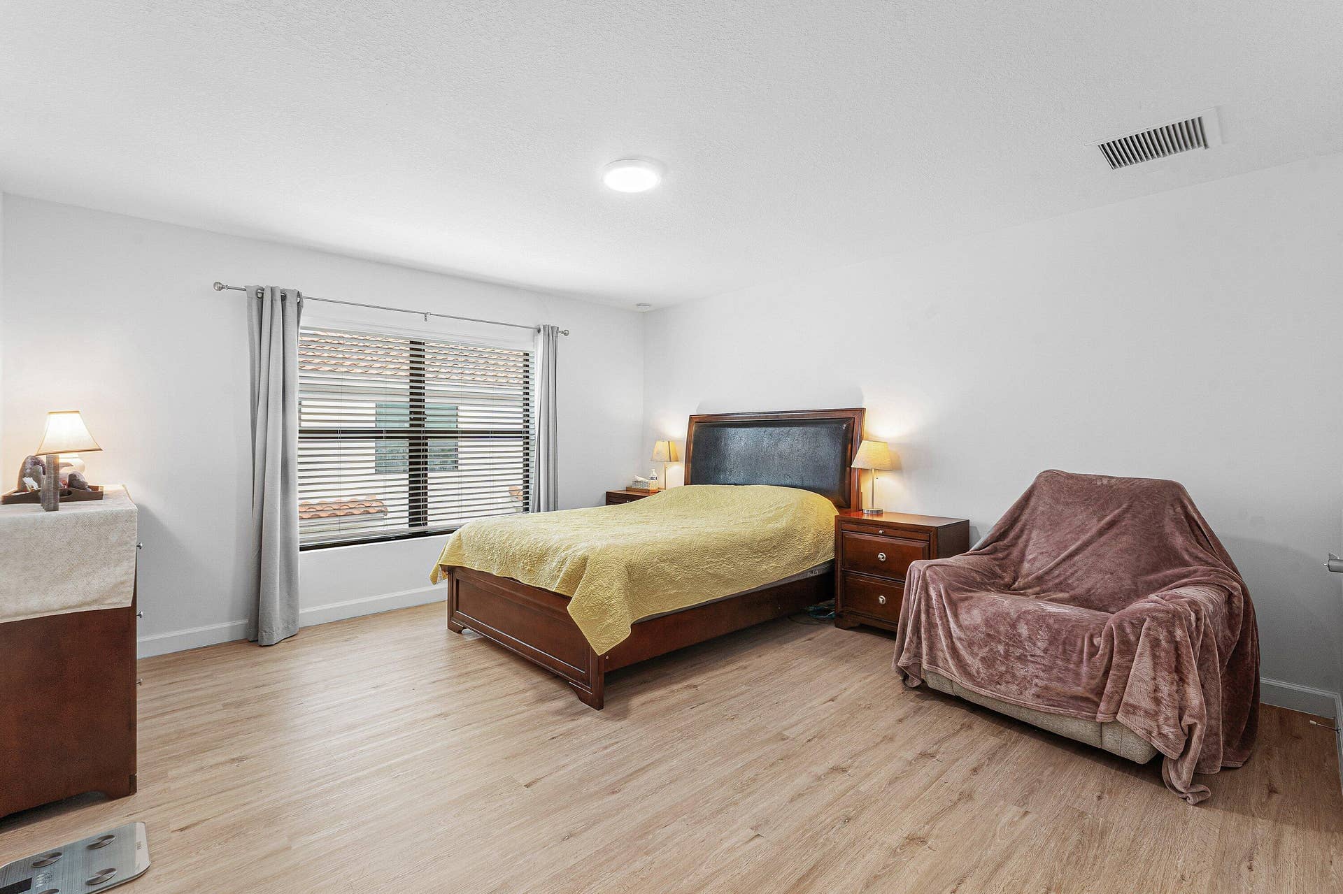 1011 WILLOW Place, Riviera Beach, FL 33410 Primary