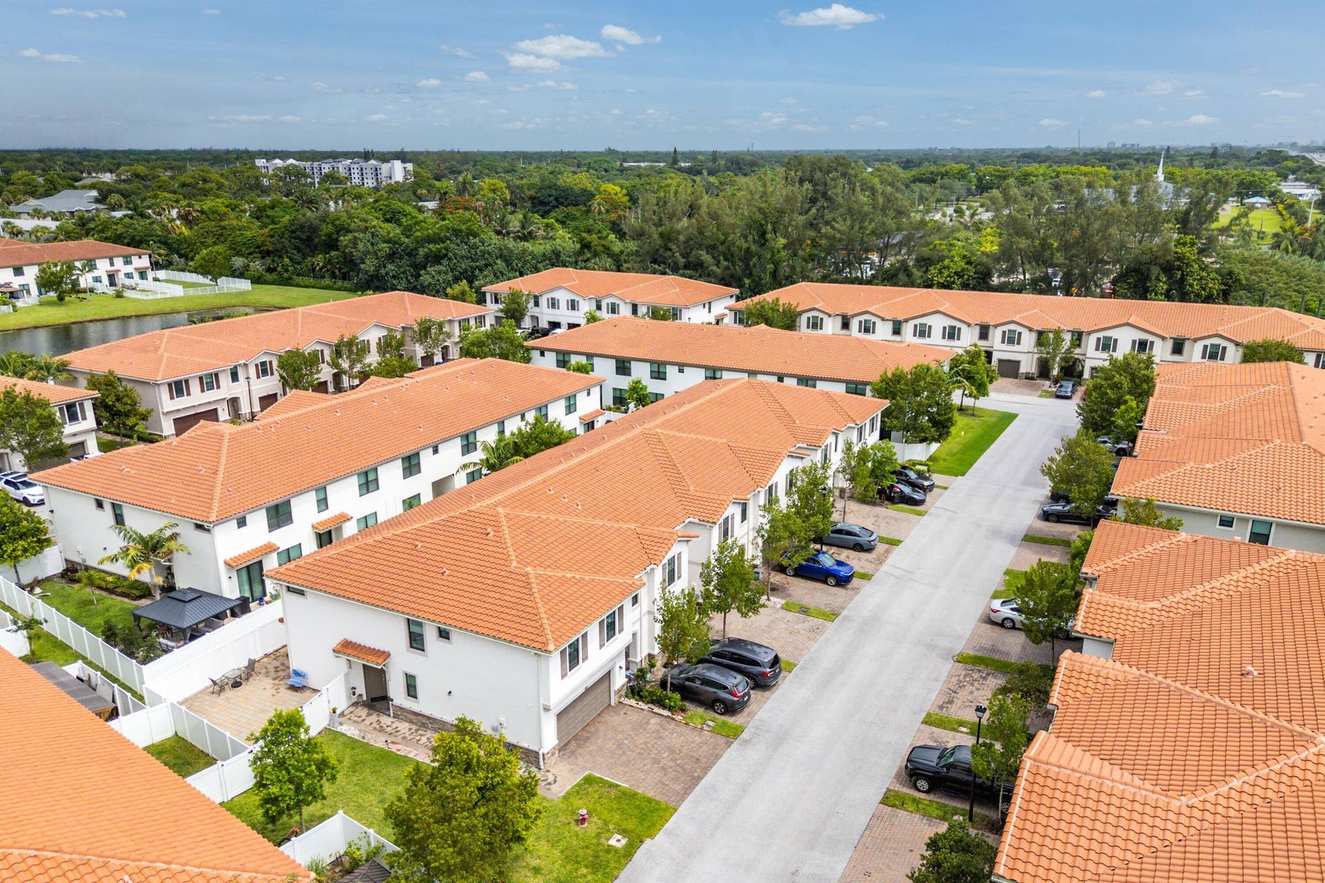 1011 WILLOW Place, Riviera Beach, FL 33410 Community Aerial