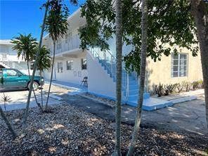 4652 POINCIANA Street, #1, Lauderdale-By-The-Sea, Lauderdale By The Sea, FL 33308 GetMedia (24)