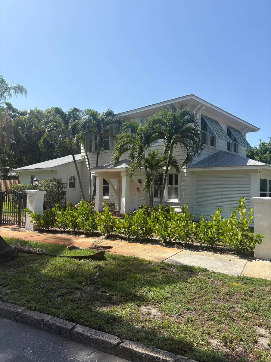 Property photo for 319 BUCKINGHAM Road, West Palm Beach, FL