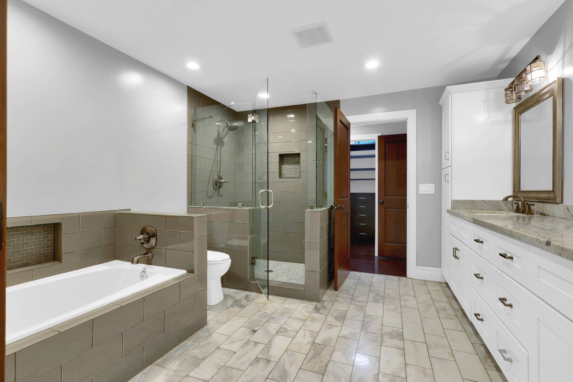 Bathroom #3