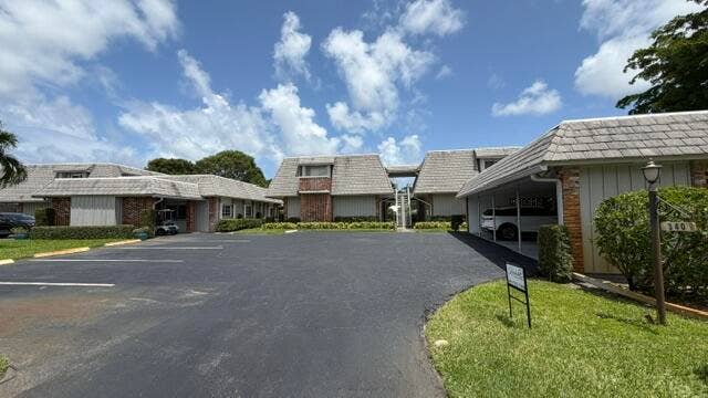 Property photo for 340 Orange Tree Drive, #5, Atlantis, FL