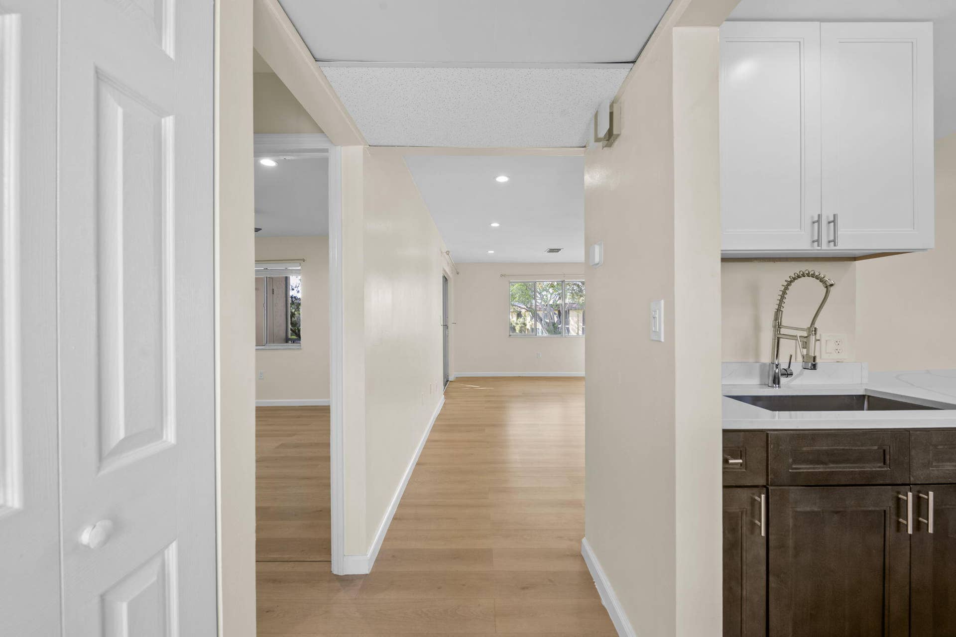 830 SW 9th Street Circle, #204, Boca Raton, FL 33486 Entrance