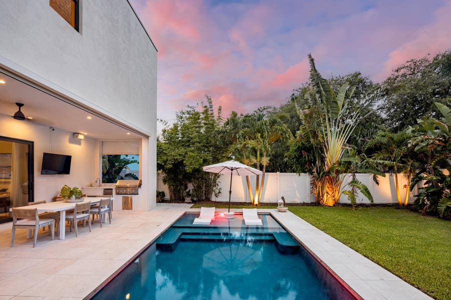 Property photo for 1405 NE 4th Avenue, Boca Raton, FL