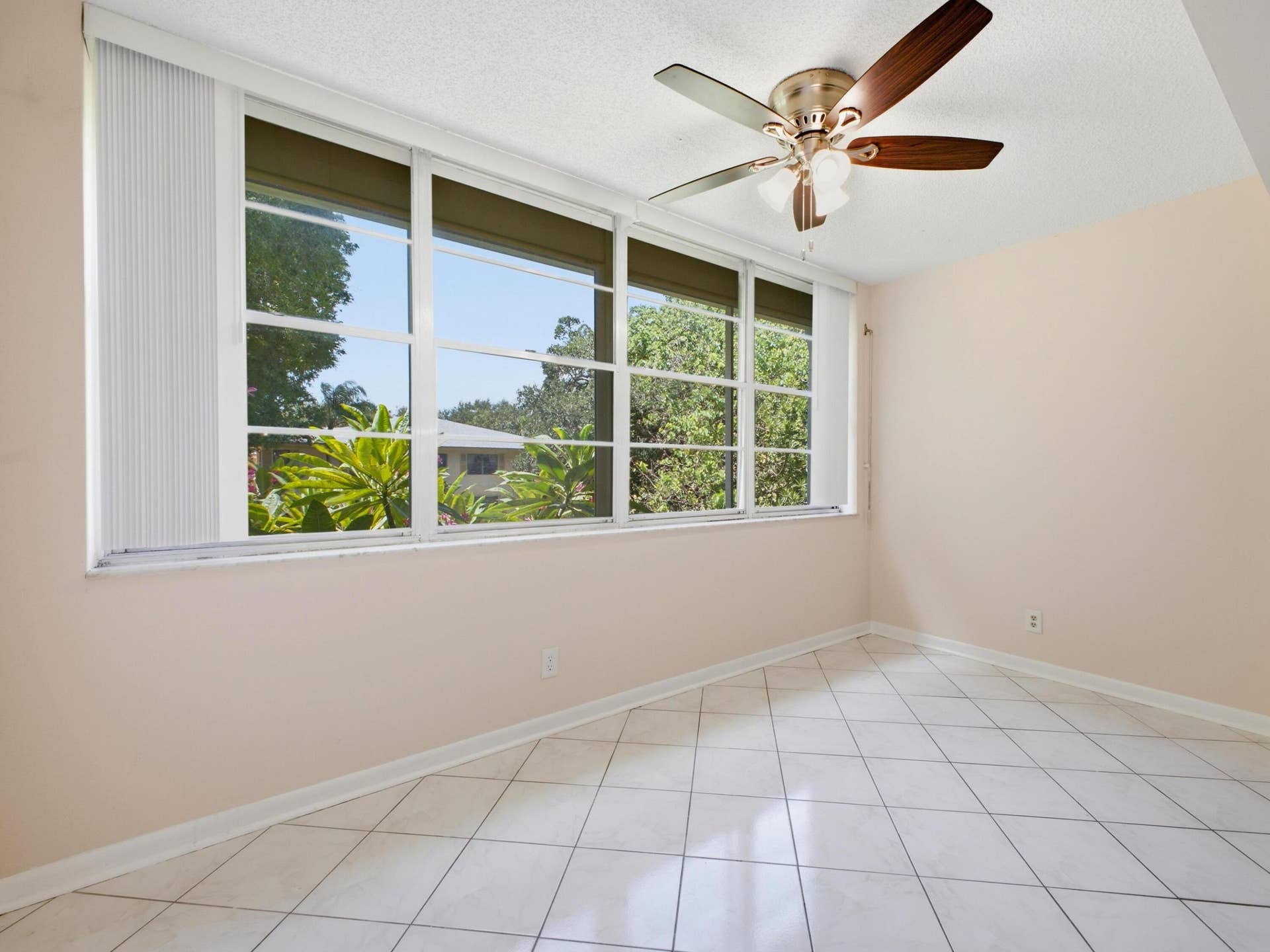 2960 SW 22nd Avenue, #8120, Delray Beach, FL 33445 Family