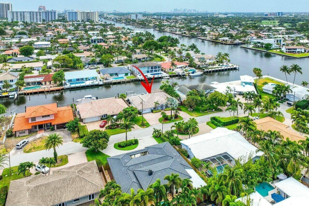 41 Castle Harbor Isle Drive, Fort Lauderdale, FL 33308 tempImageM7VnqG