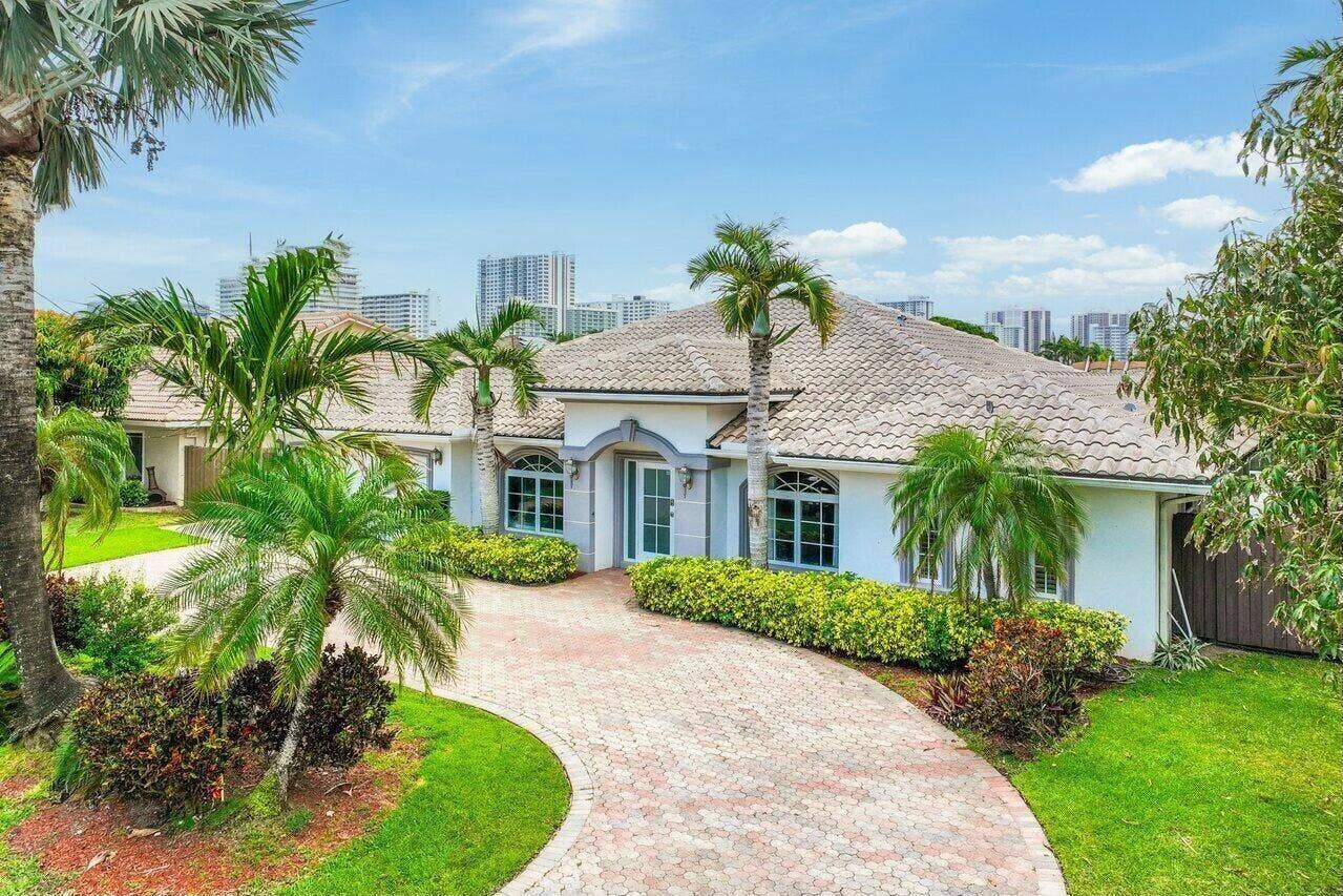 41 Castle Harbor Isle Drive, Fort Lauderdale, FL 33308 tempImagefPLqVO