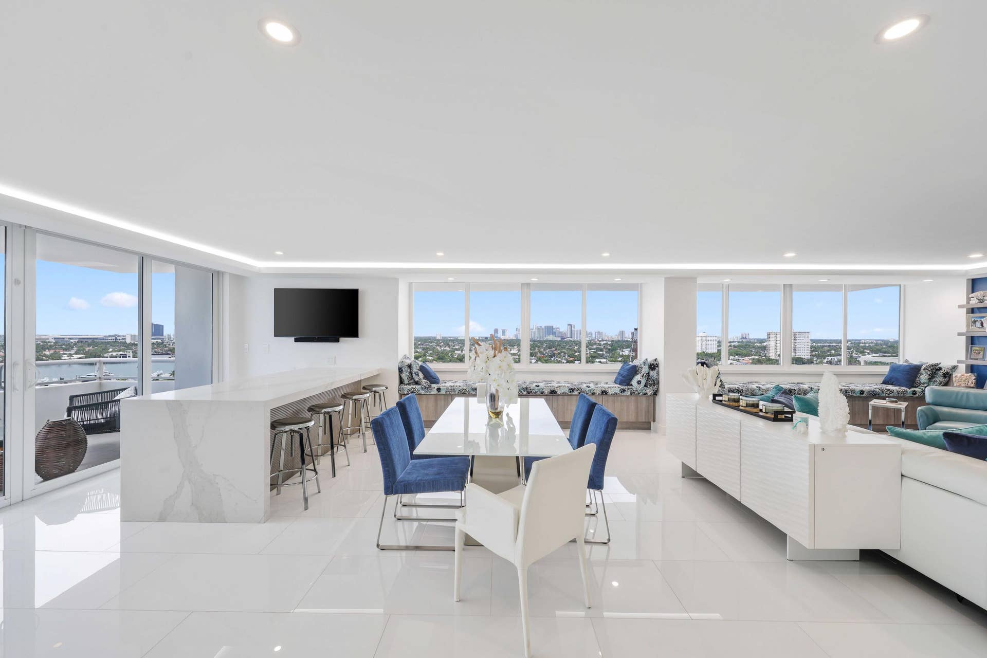 545 S FORT LAUDERDALE BEACH Boulevard, #1703/1704, Fort Lauderdale, FL 33304 Dinning Room