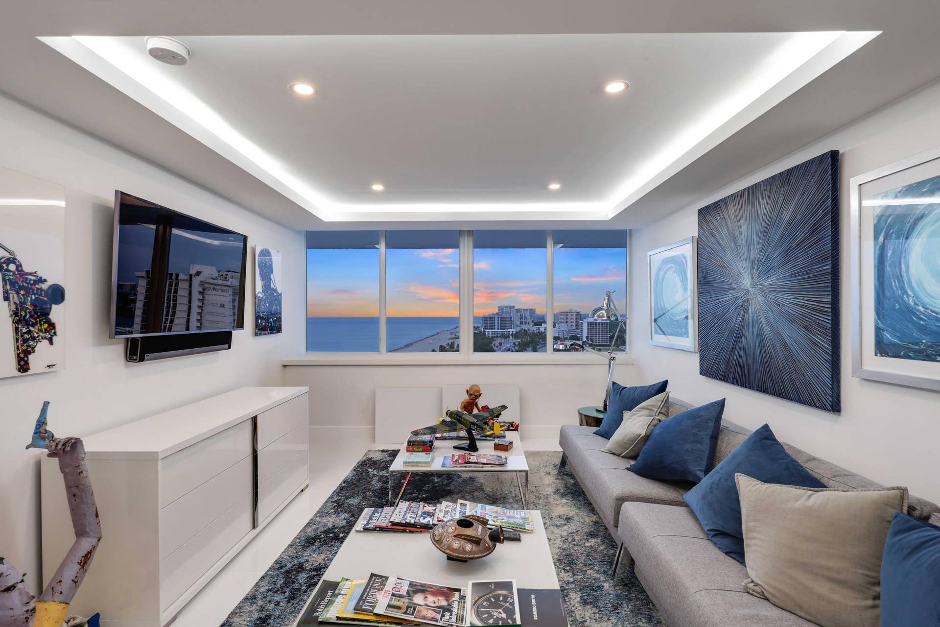 545 S FORT LAUDERDALE BEACH Boulevard, #1703/1704, Fort Lauderdale, FL 33304 Den