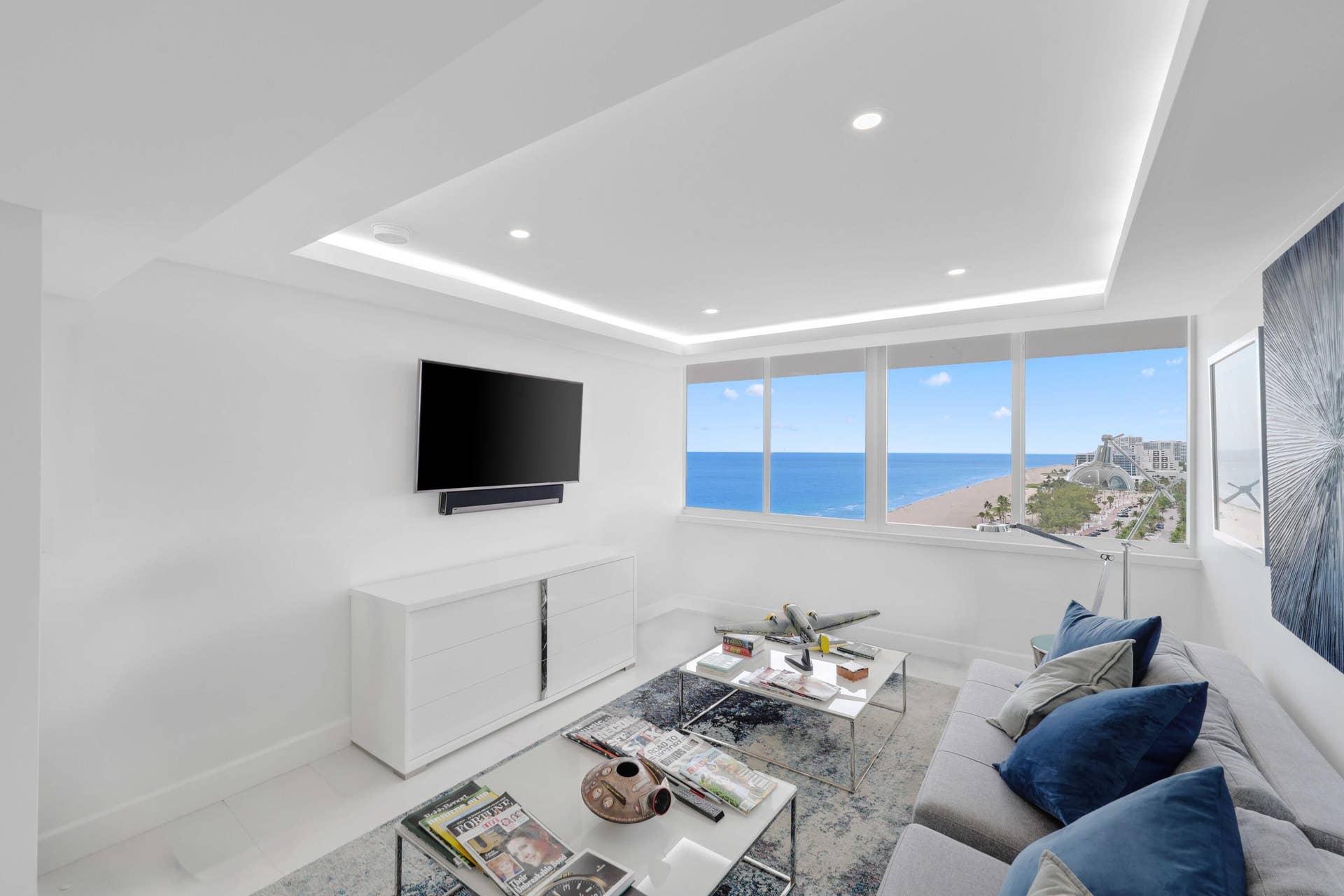 545 S FORT LAUDERDALE BEACH Boulevard, #1703/1704, Fort Lauderdale, FL 33304 Den