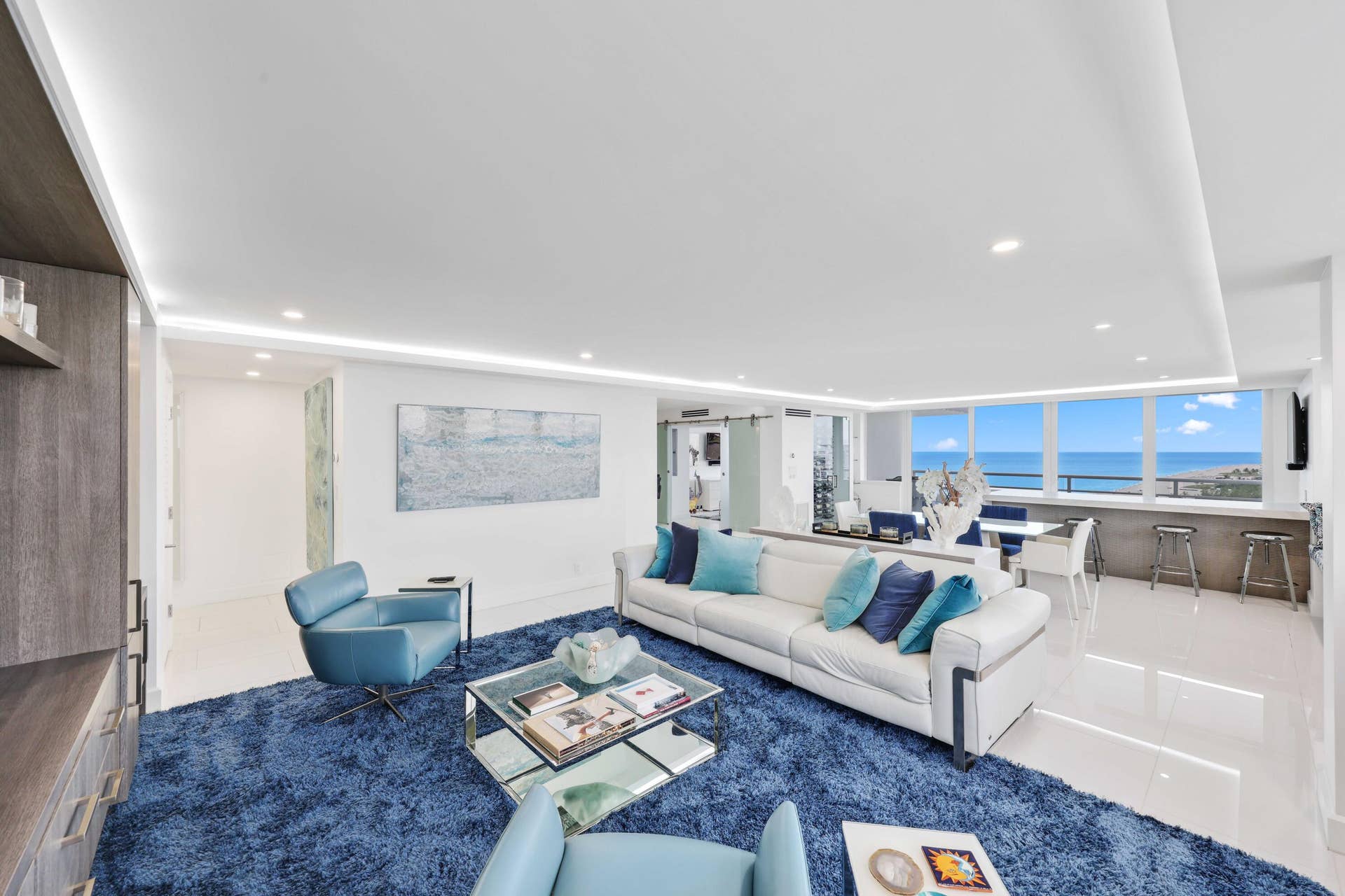 545 S FORT LAUDERDALE BEACH Boulevard, #1703/1704, Fort Lauderdale, FL 33304 Living Room
