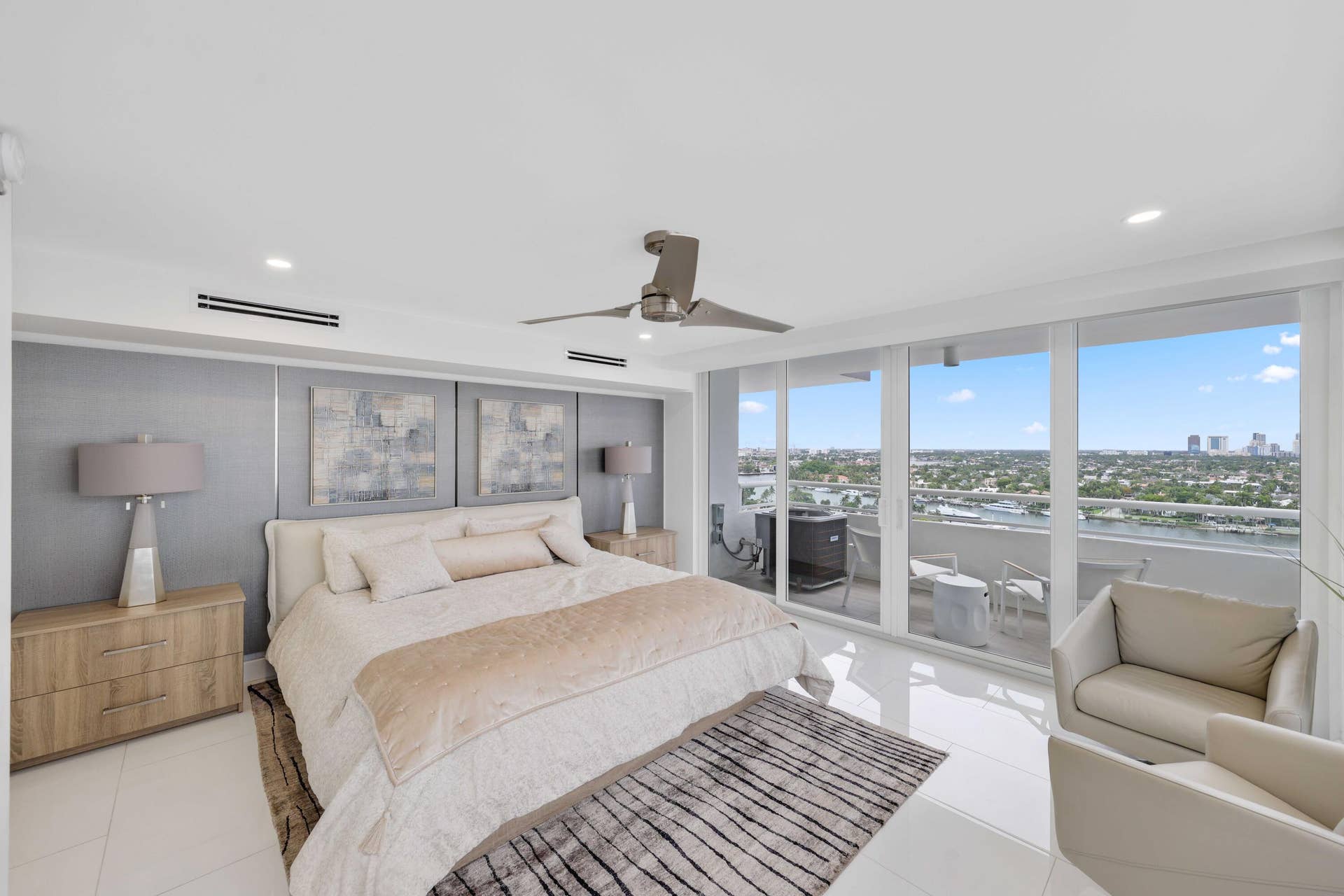 545 S FORT LAUDERDALE BEACH Boulevard, #1703/1704, Fort Lauderdale, FL 33304 Guest Bedroom 1