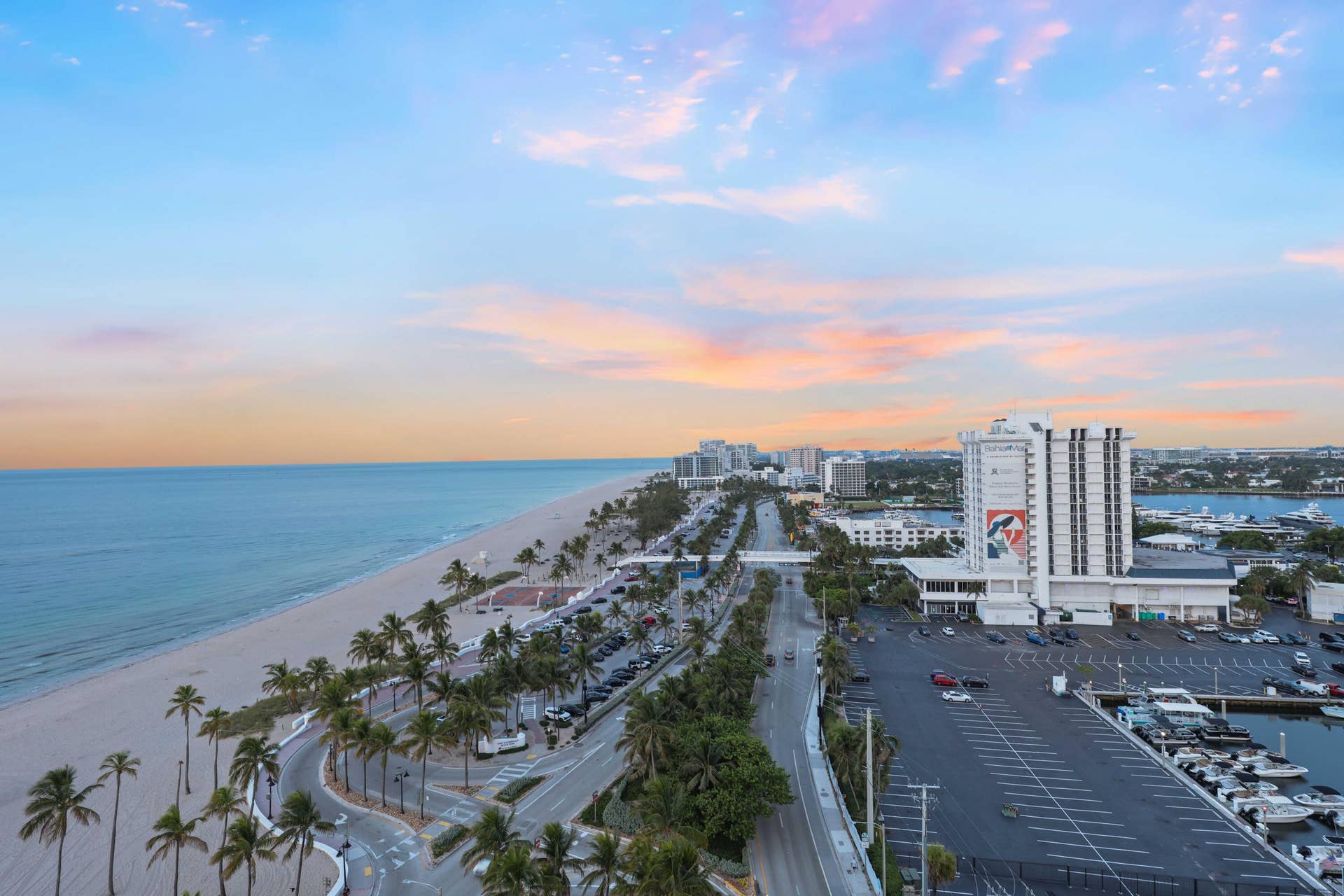 545 S FORT LAUDERDALE BEACH Boulevard, #1703/1704, Fort Lauderdale, FL 33304 Balcony