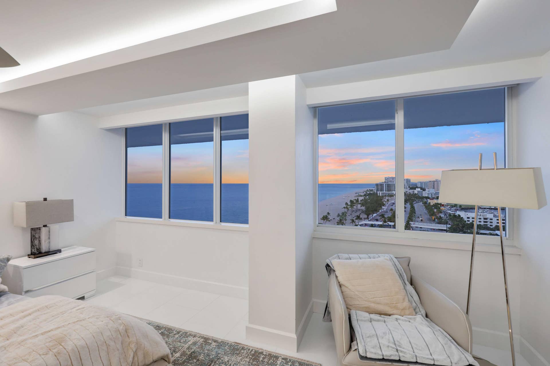 545 S FORT LAUDERDALE BEACH Boulevard, #1703/1704, Fort Lauderdale, FL 33304 Primary Bedroom