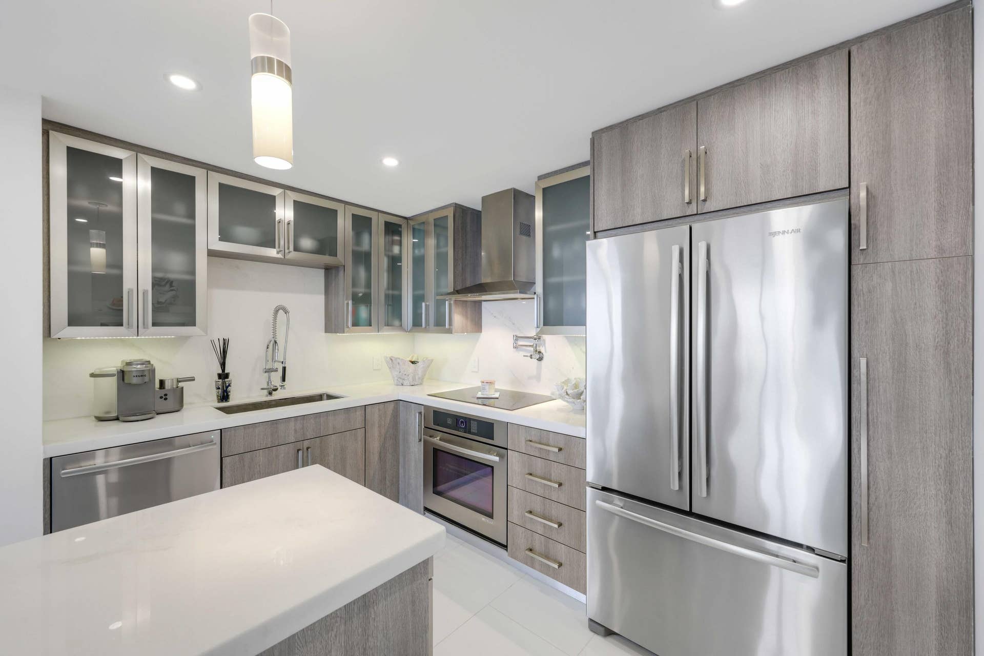 545 S FORT LAUDERDALE BEACH Boulevard, #1703/1704, Fort Lauderdale, FL 33304 Kitchen