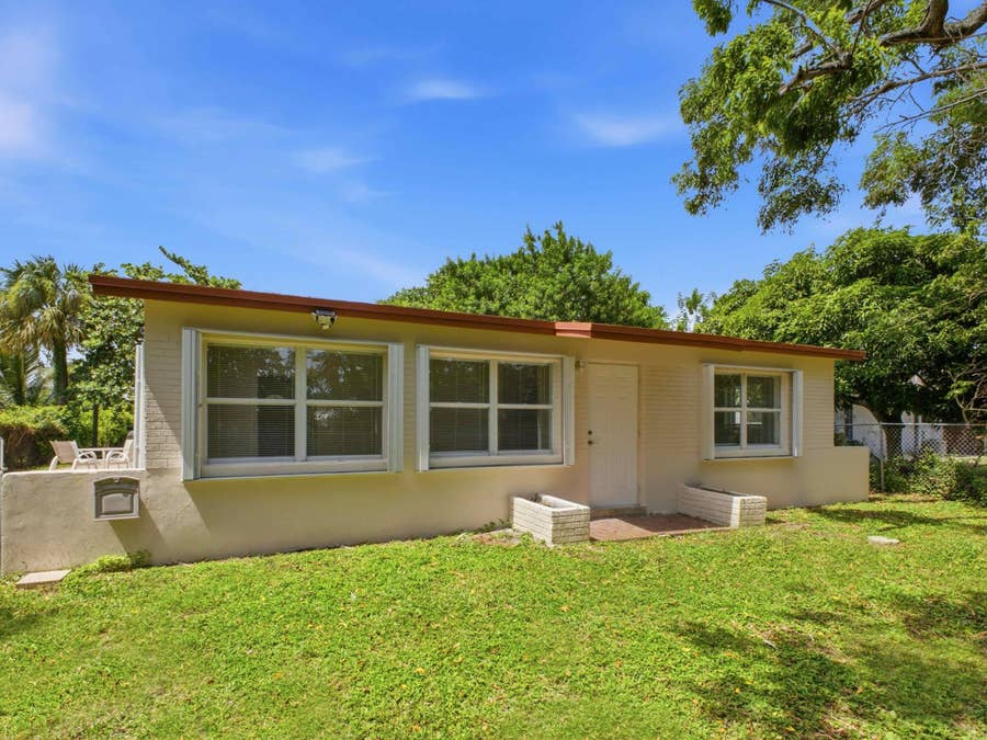 Property photo for 4628 SCHALL Road, West Palm Beach, FL