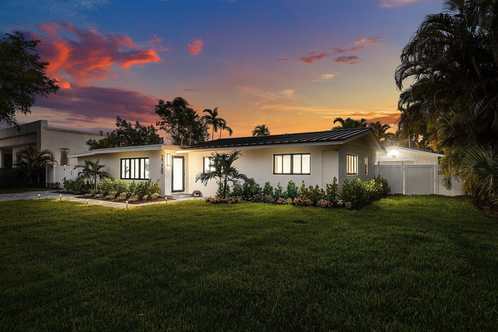 2708 NE 1ST Avenue, Wilton Manors, FL 33334 072-2708Northeast1stAvenue-WiltonManors-