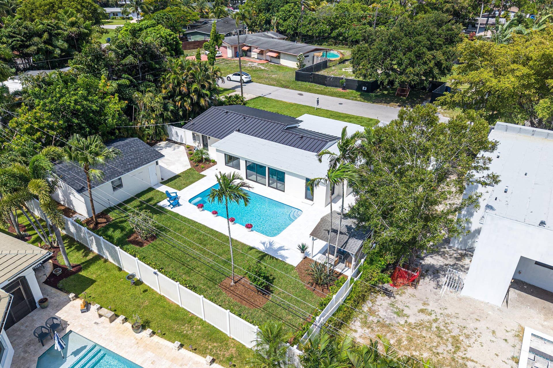 2708 NE 1ST Avenue, Wilton Manors, FL 33334 069-2708Northeast1stAvenue-WiltonManors-