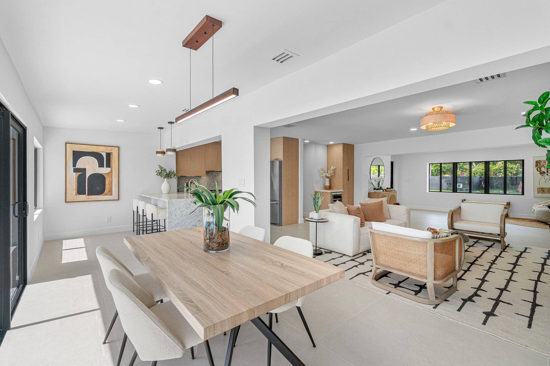 2708 NE 1ST Avenue, Wilton Manors, FL 33334 020-2708Northeast1stAvenue-WiltonManors-