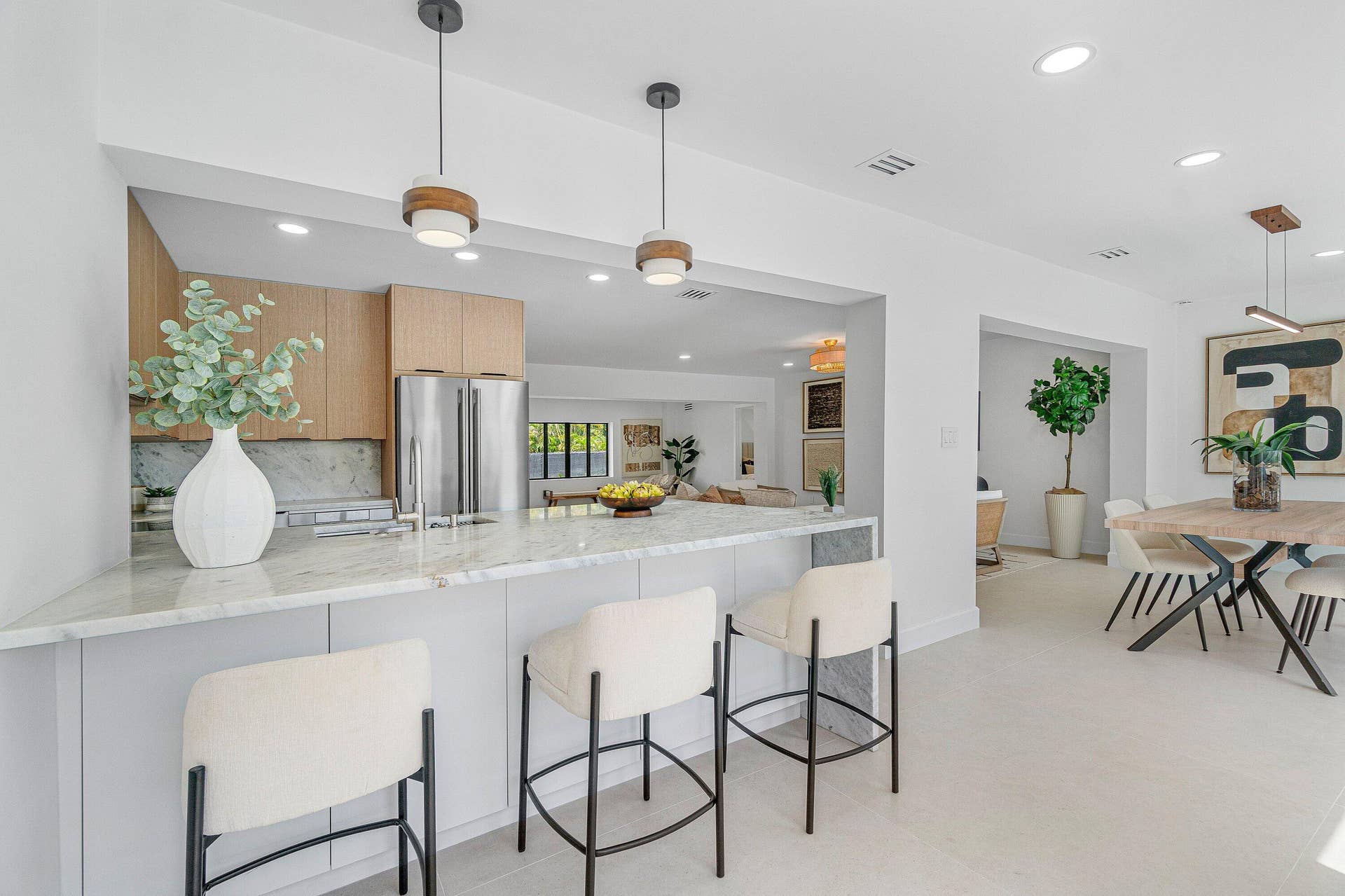2708 NE 1ST Avenue, Wilton Manors, FL 33334 016-2708Northeast1stAvenue-WiltonManors-