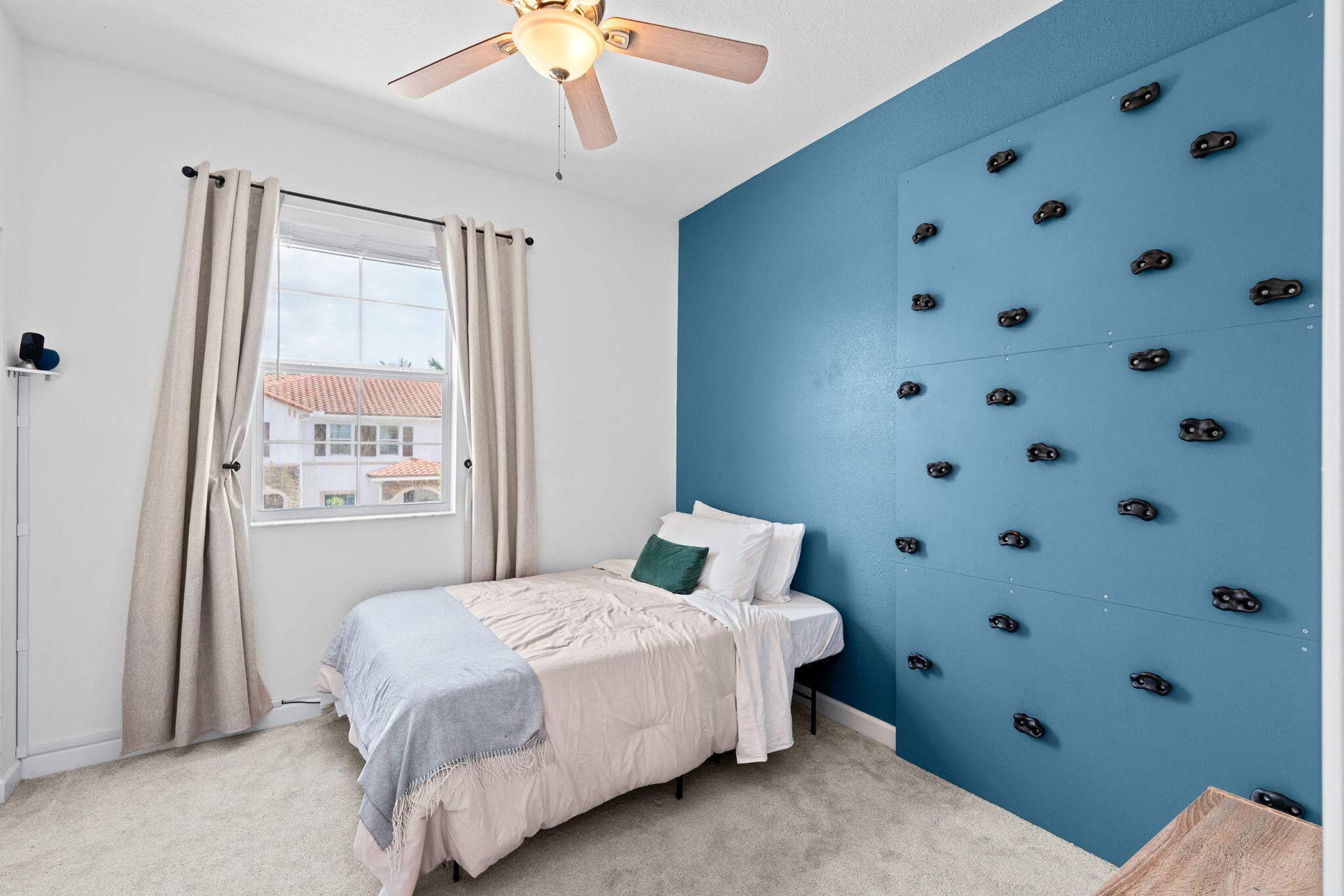 29-web-or-mls-A7409830