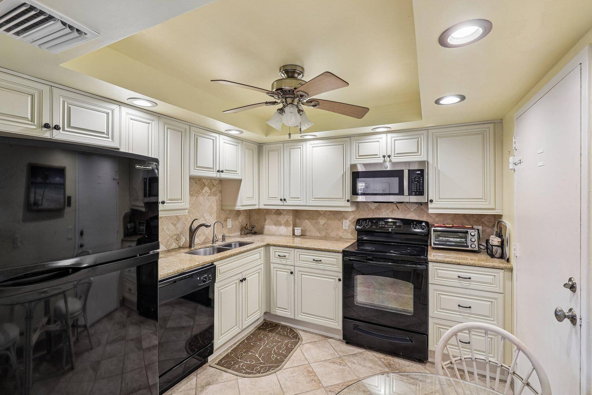 11-web-or-mls-S Ocean Blvd 3L-S1507-011