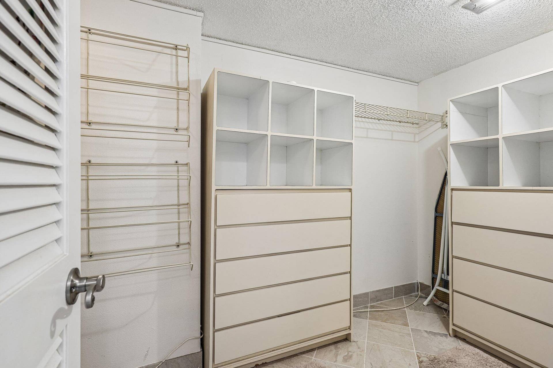 Primary Walk in Closet