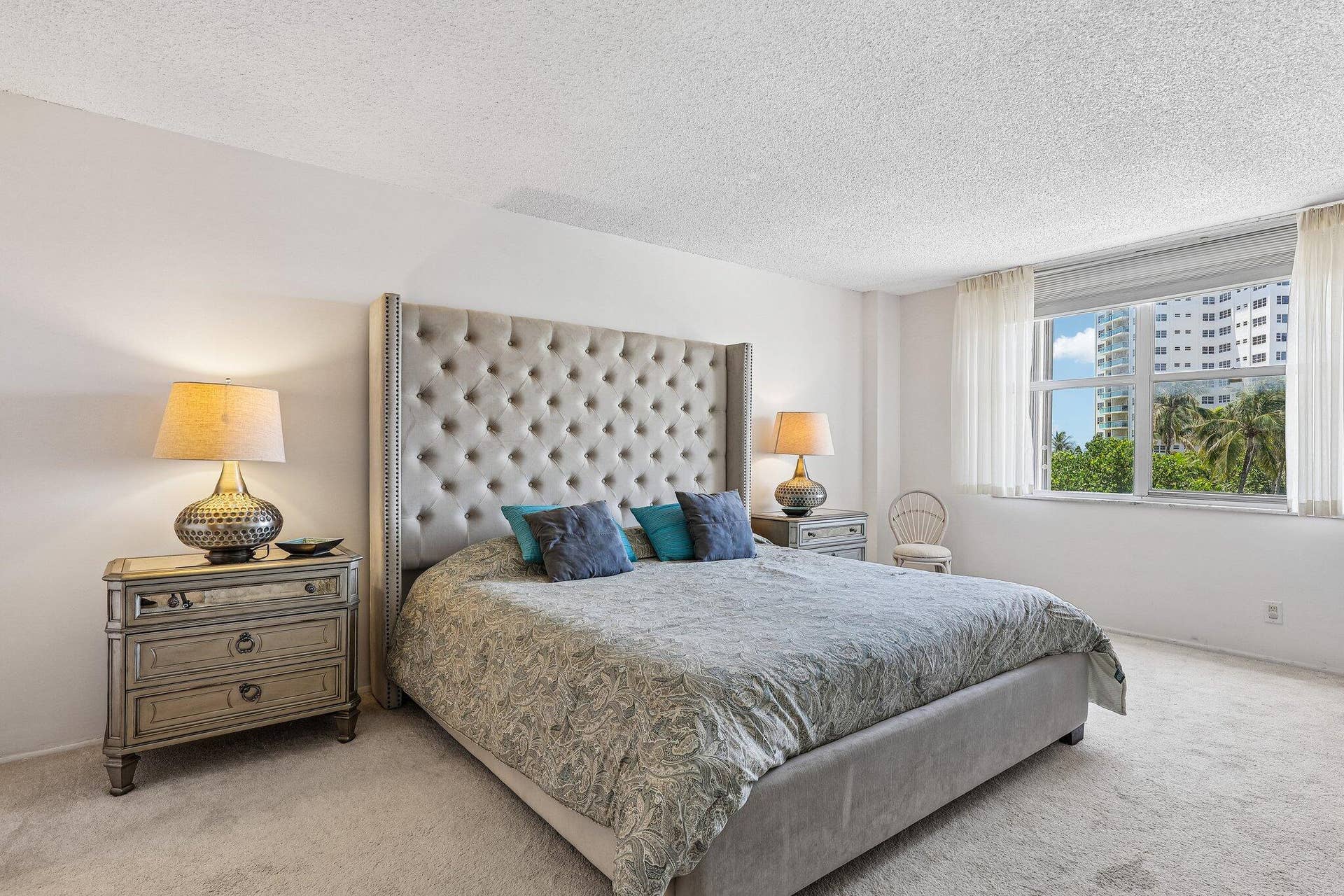 Spacious Primary Suite
