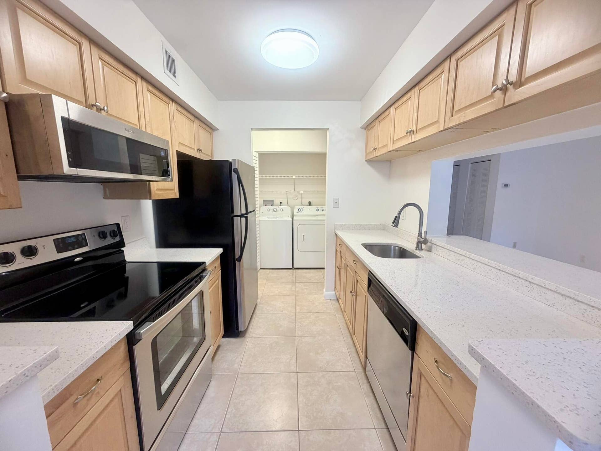 9955 Westview Drive, #218, Coral Springs, FL 33076 IMG_7980