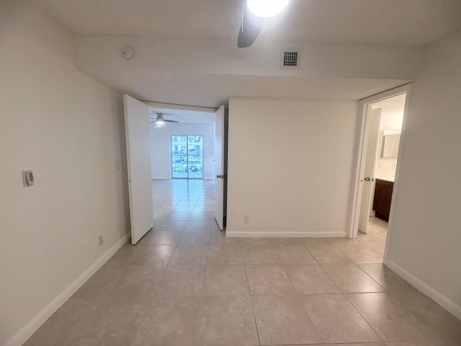 9955 Westview Drive, #218, Coral Springs, FL 33076 IMG_7989