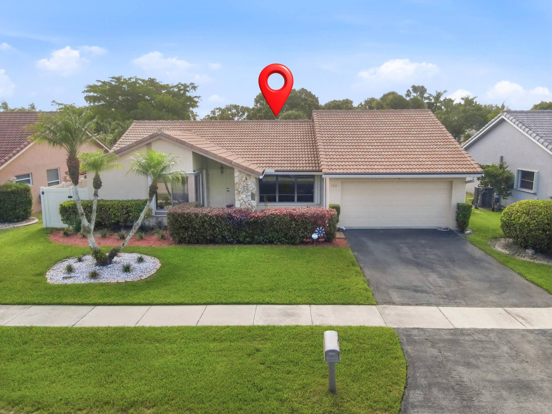 700 NW 102ND Way, Plantation, FL 33324 25