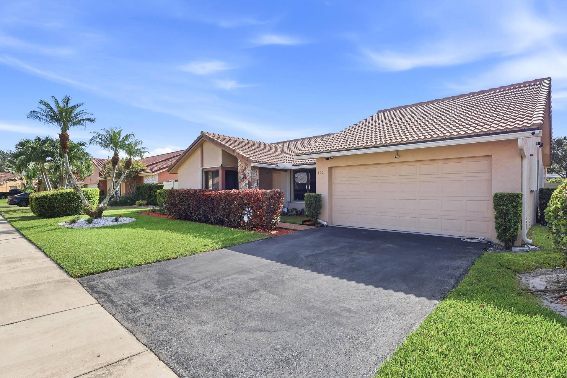 700 NW 102ND Way, Plantation, FL 33324 02