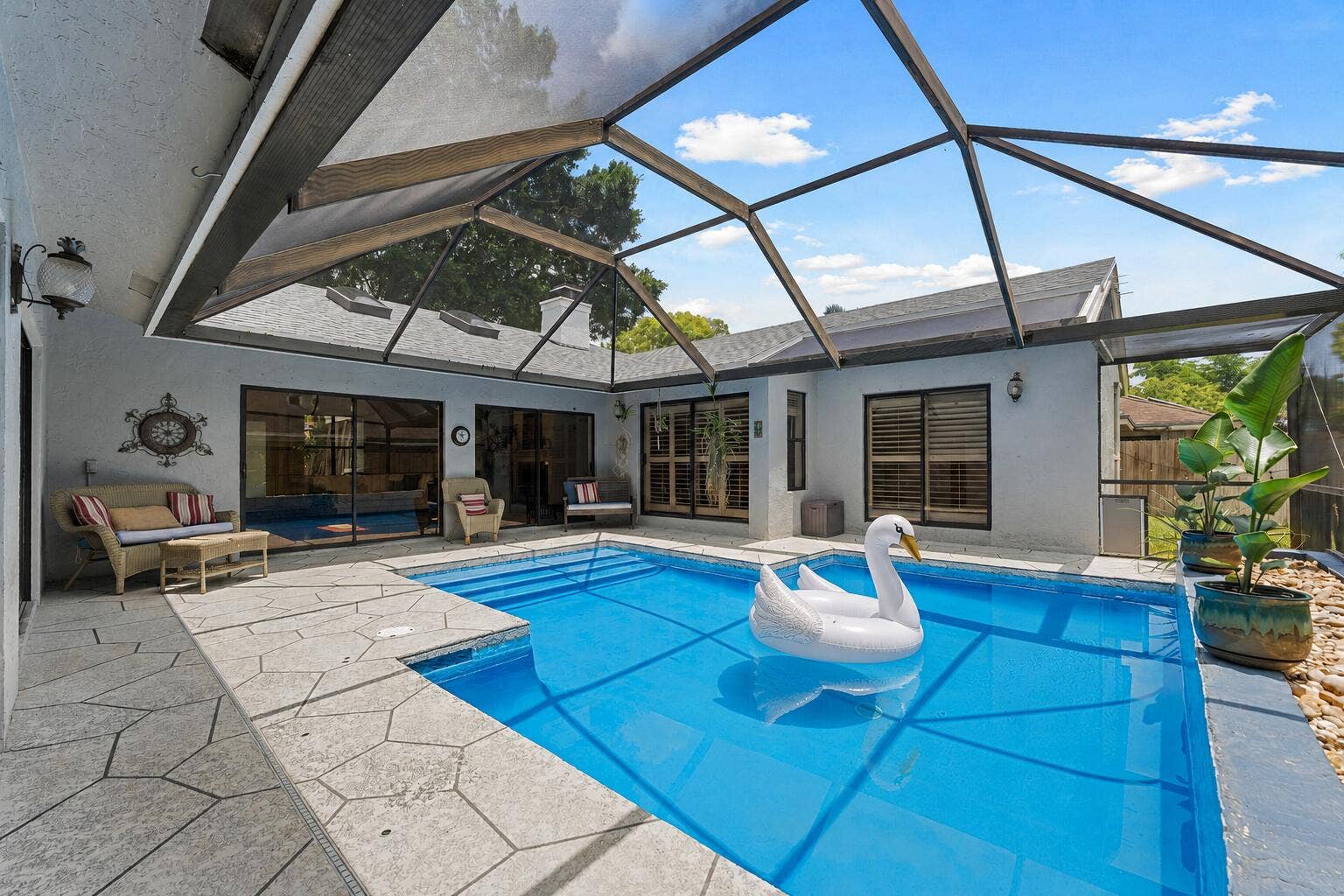 11220 NW 45th Street, Coral Springs, FL 33065 CourtyardPool