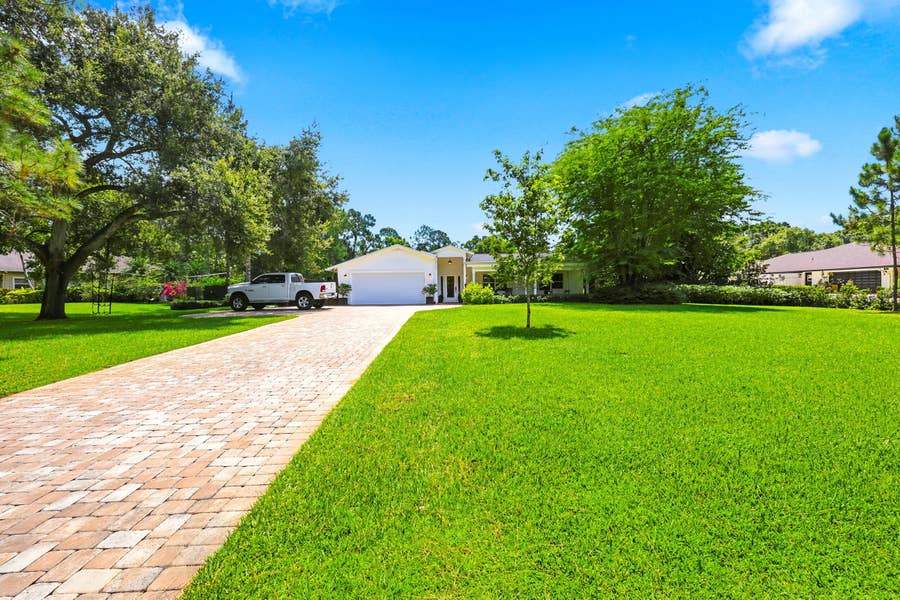 Property photo for 10142 Trailwood Circle, Jupiter, FL