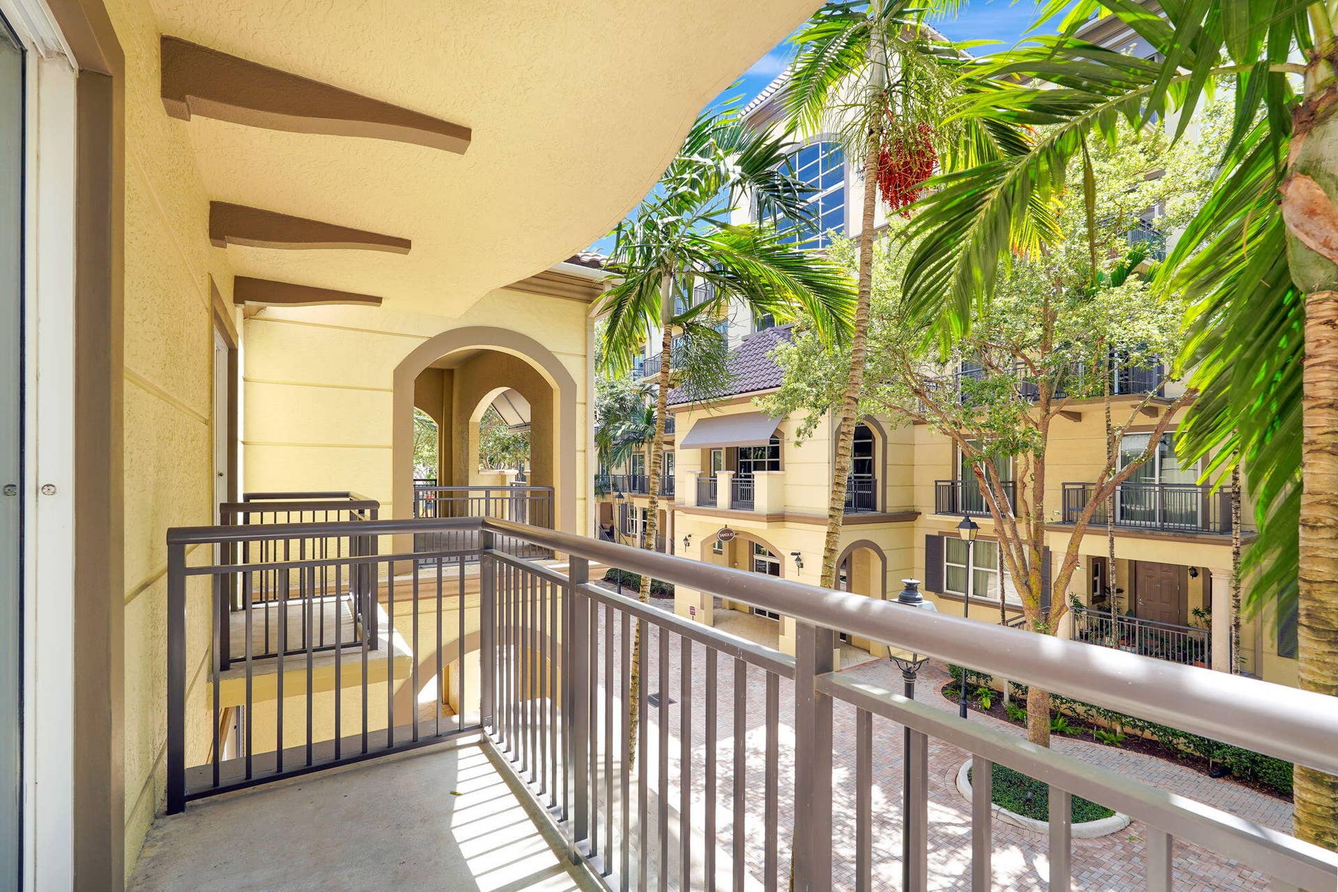 2601 NE 14th Avenue, #115, Wilton Manors, FL 33334 11-web-or-mls-DSC04304
