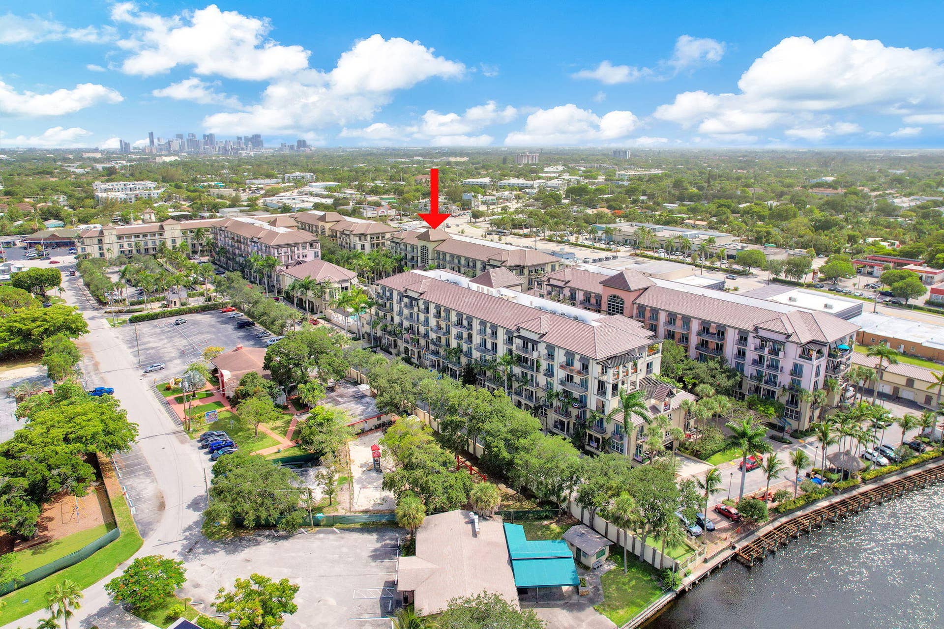 2601 NE 14th Avenue, #115, Wilton Manors, FL 33334 4-web-or-mls-DJI_0227 - copia