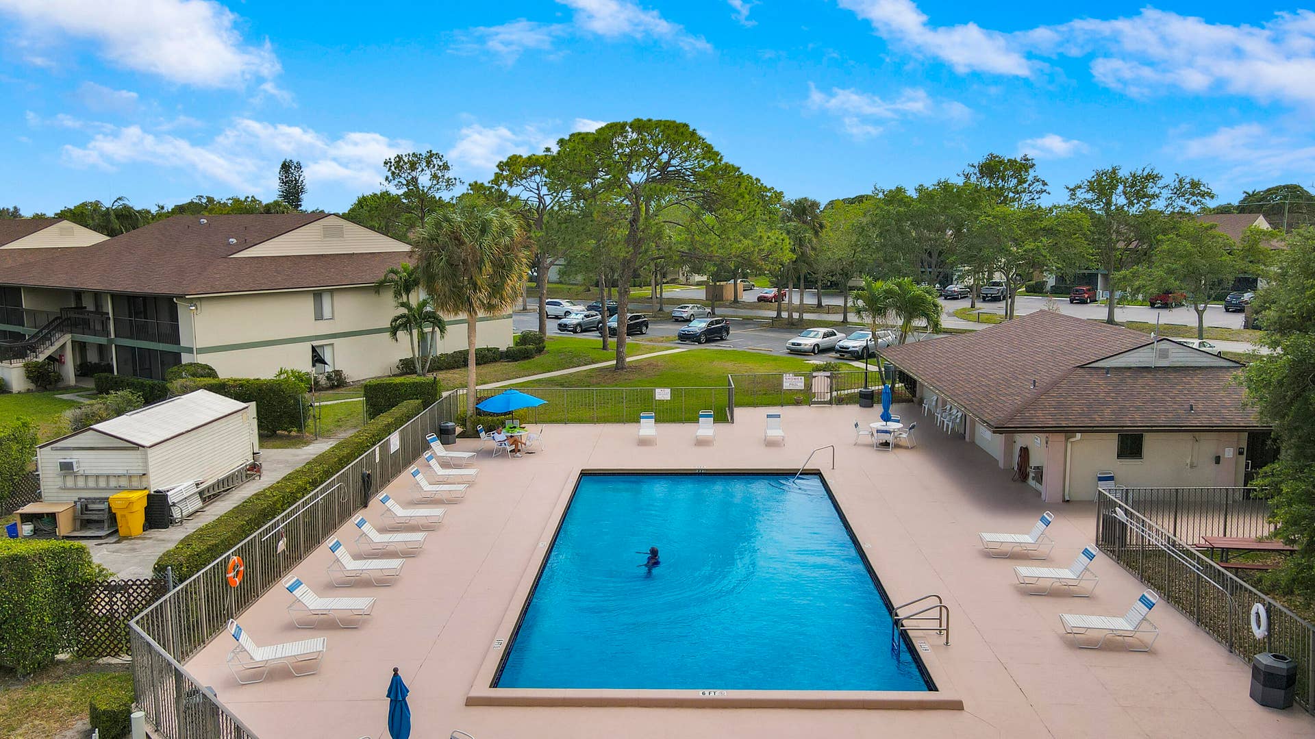 6520 Chasewood Drive, #H, Jupiter, Jupiter, FL 33458 Community pool
