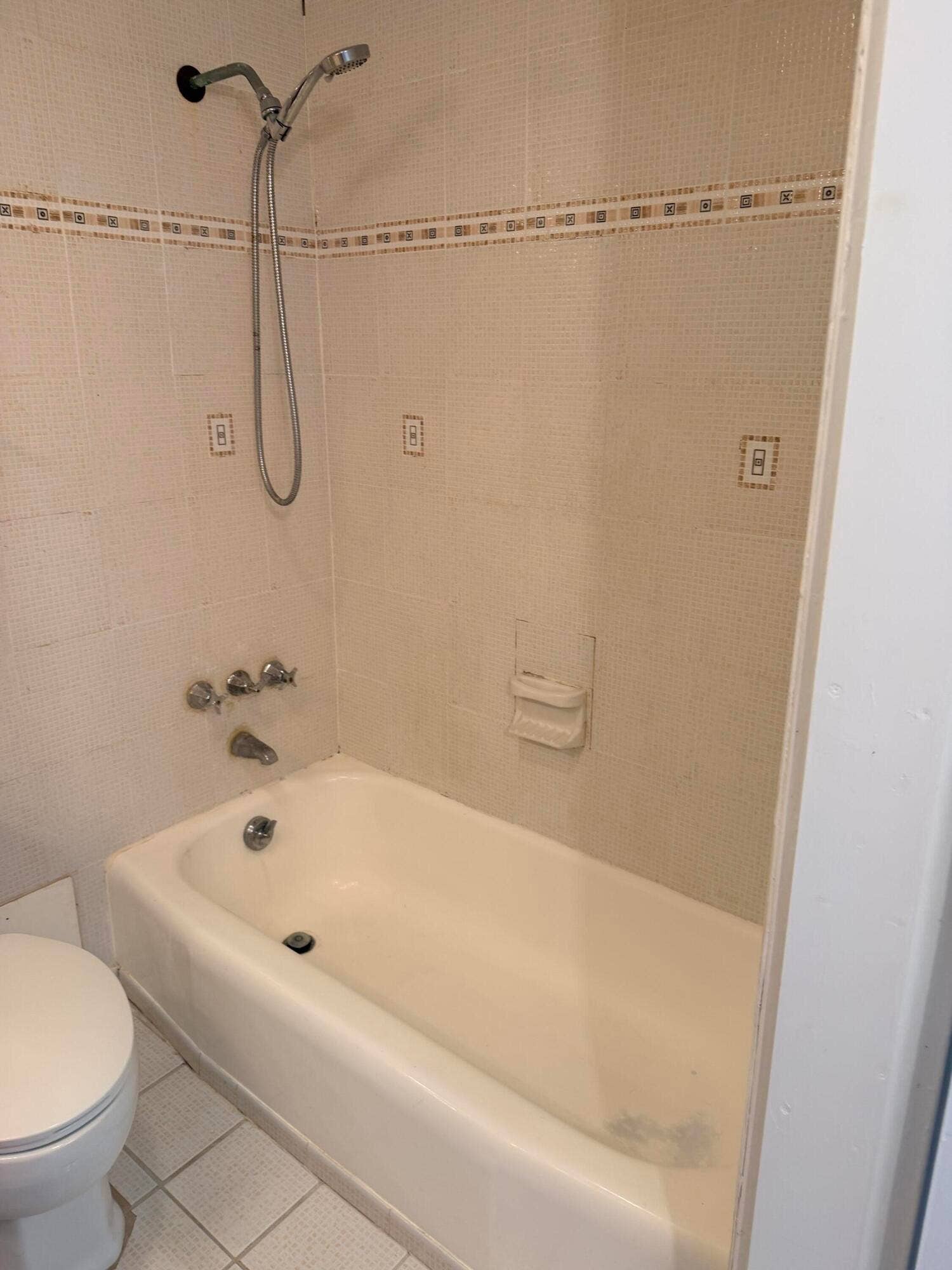 4040 GALT OCEAN Drive, #317, Fort Lauderdale, FL 33308 IMG_2791