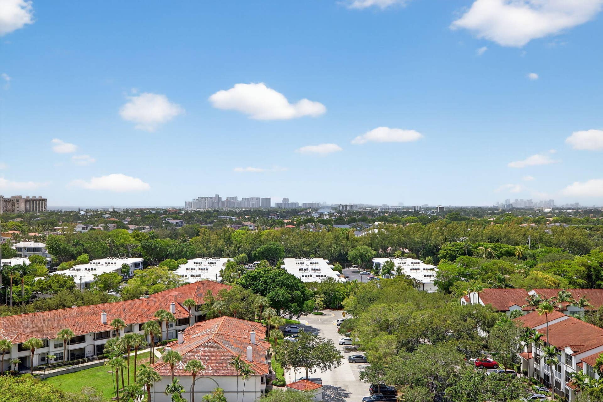 3200 Port Royale Drive N, #1205, Fort Lauderdale, FL 33308 38-web-or-mls-A699A9811