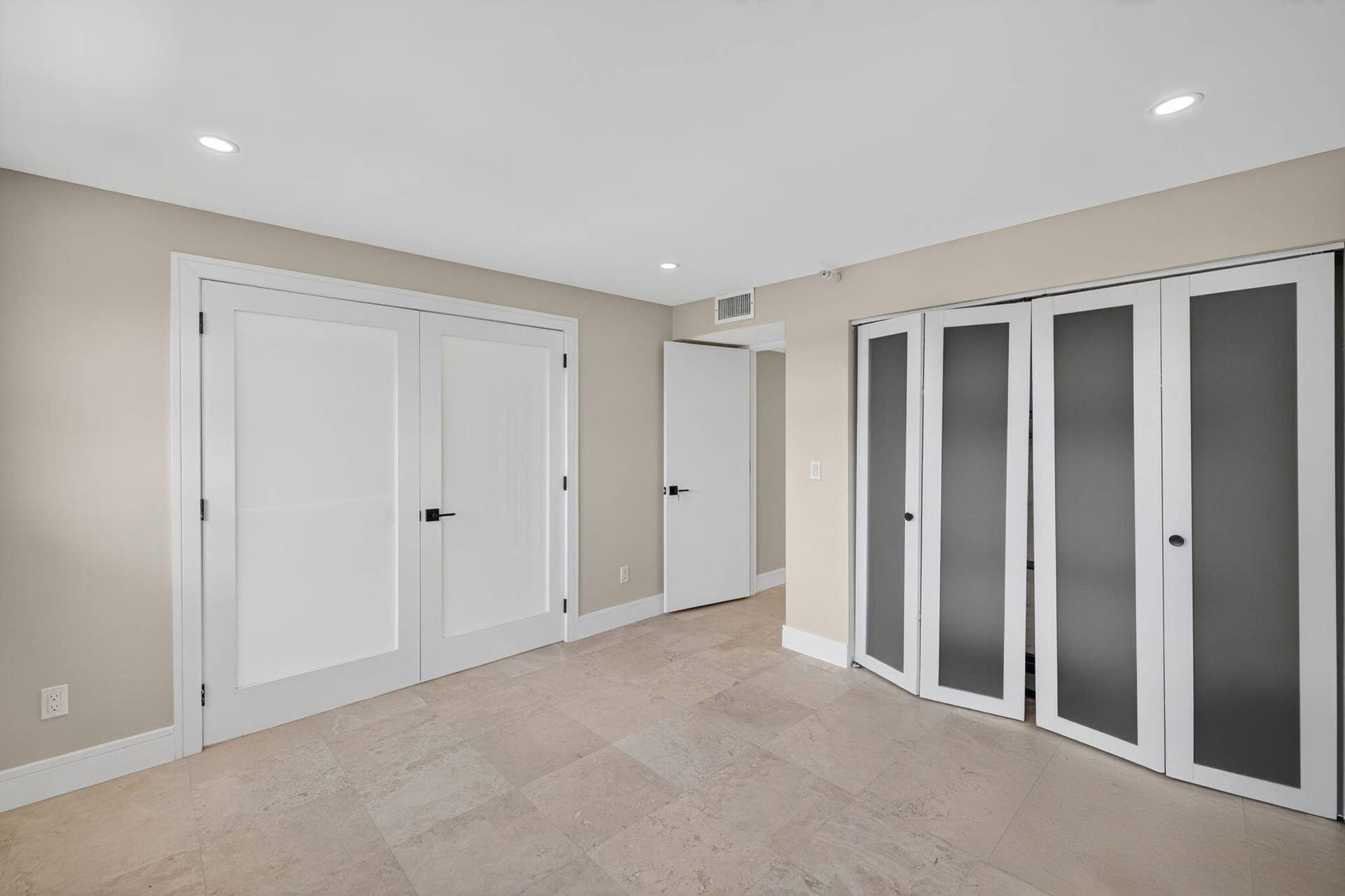3200 Port Royale Drive N, #1205, Fort Lauderdale, FL 33308 34-web-or-mls-A699A9776