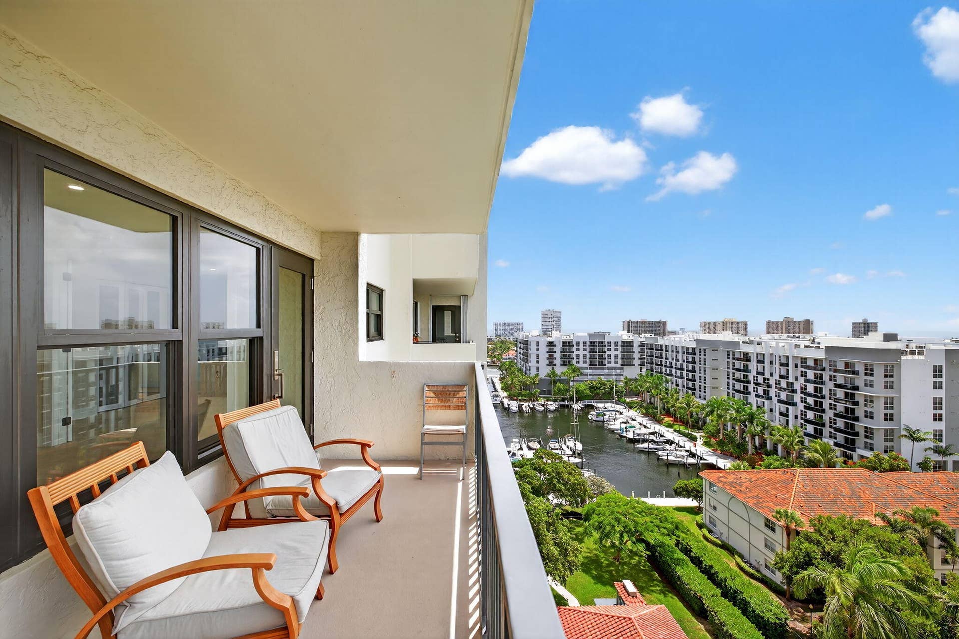 3200 Port Royale Drive N, #1205, Fort Lauderdale, FL 33308 39-web-or-mls-A699A9822